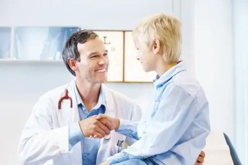 Každý z nás si želá žiť plnohodnotný a aktívny život. No niekedy prídu nečakané situácie — mozgová príhoda, vážny úraz, operácia alebo vývinová porucha u dieťaťa — ktoré nás postavia pred nové výzvy. Práve vtedy je kľúčové nájsť rehabilitačné centrum, ktoré nám alebo našim blízkym pomôže vrátiť sa späť do bežného dňa.